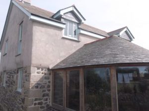 Lime rendering a property in cornwall