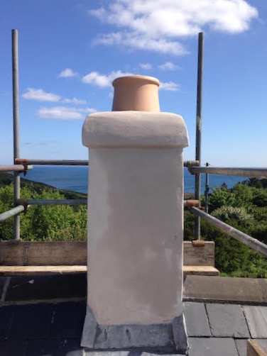 Lime Rendered Chimney Stack in Ruan Minor